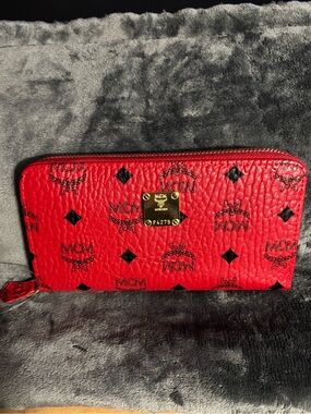 Red Logo Zip-Around Continental Wallet